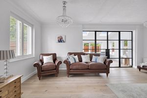 Photo 18- click for photo gallery